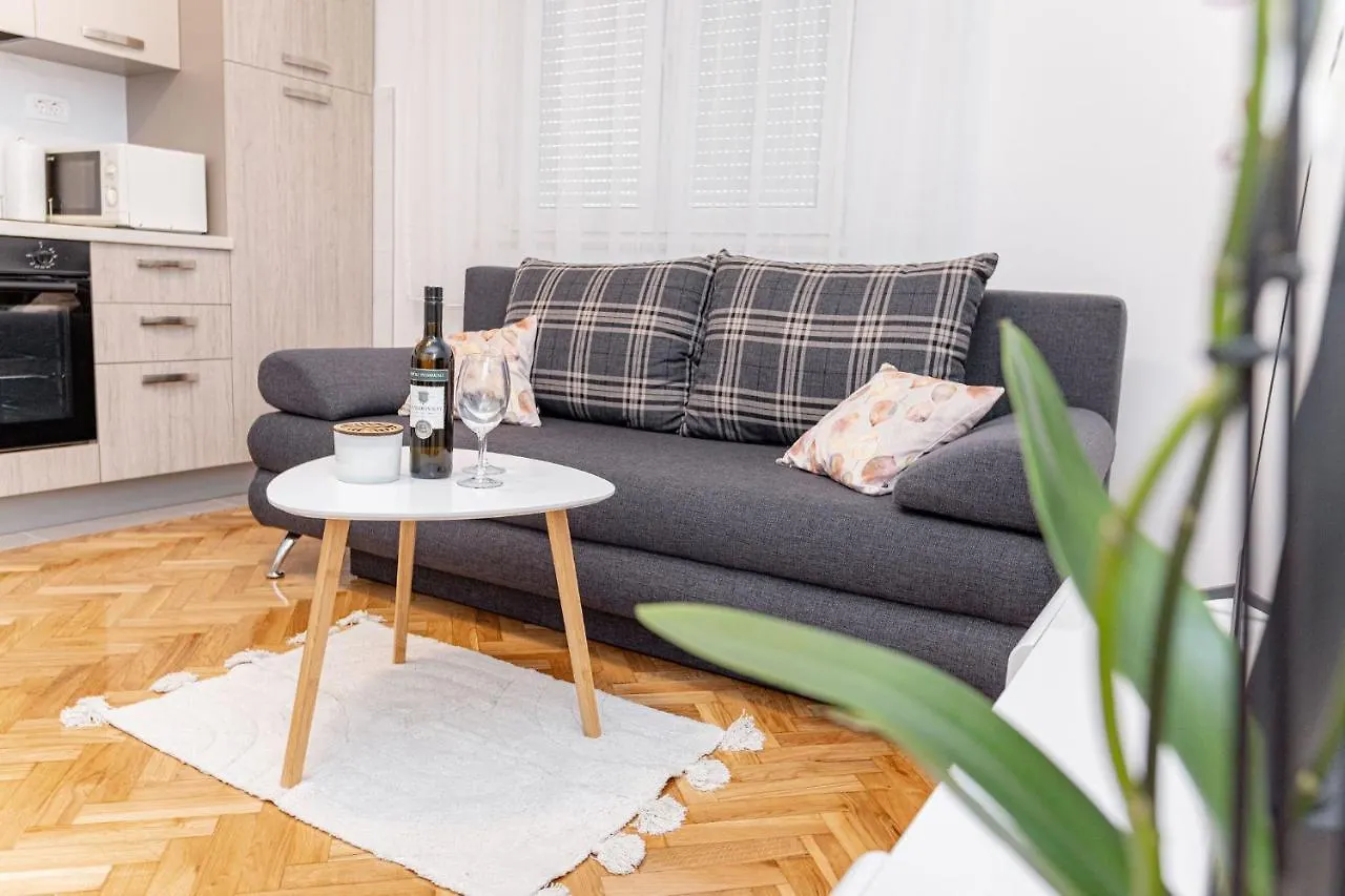 Apartments Veronika Trogir