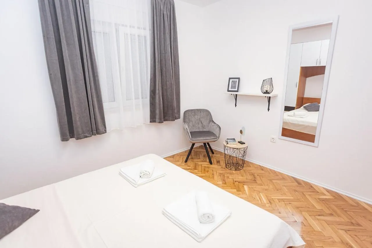 Apartments Veronika Trogir