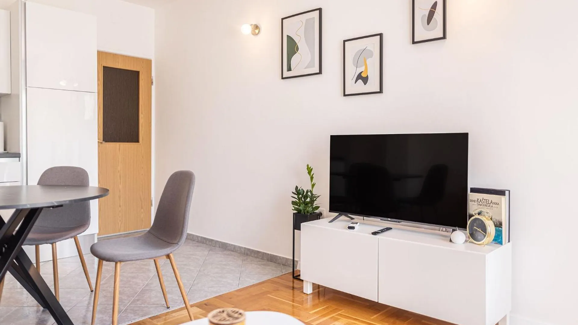 Apartments Veronika Trogir