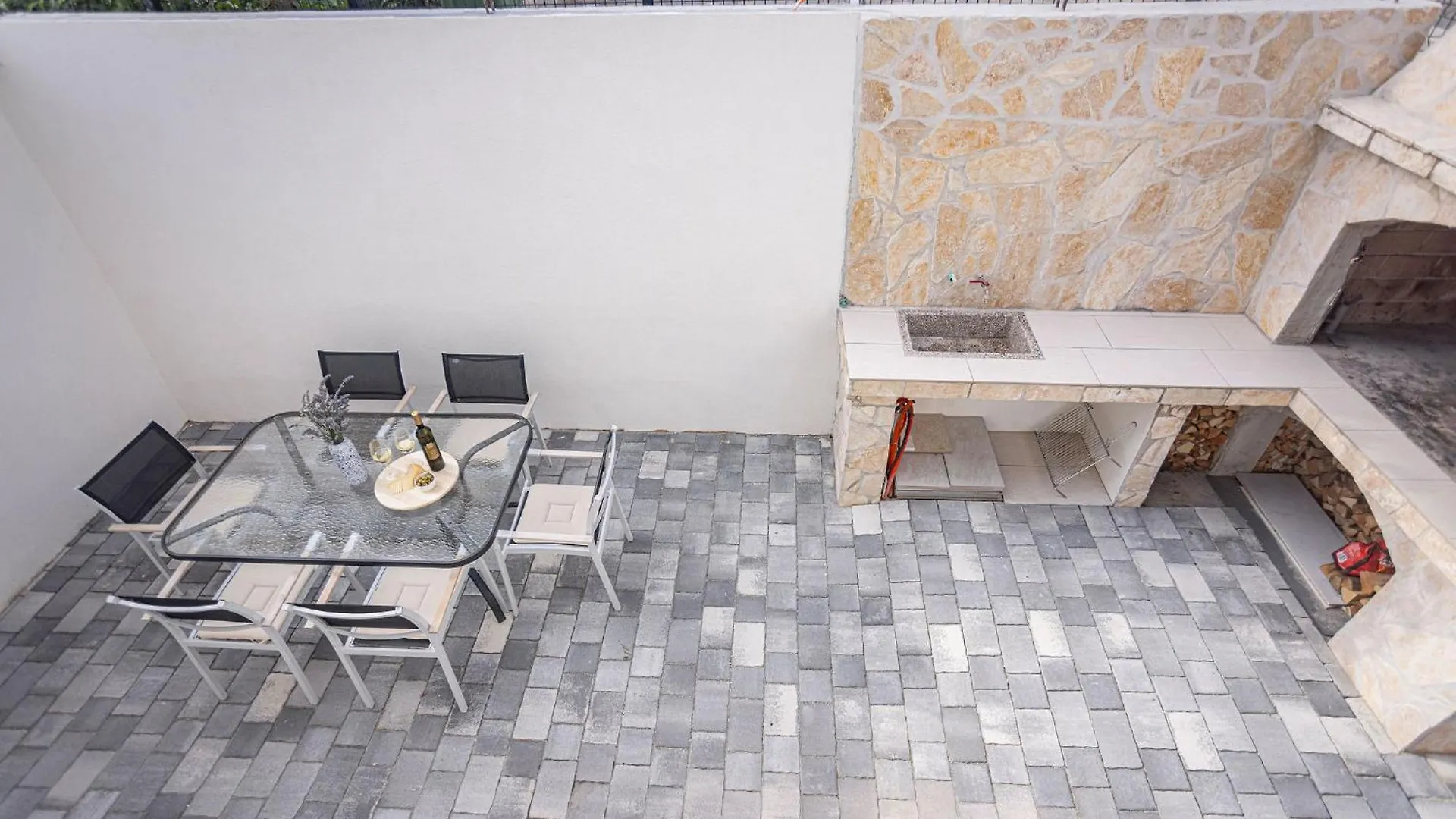 Apartments Veronika Trogir 0*,  Croatia